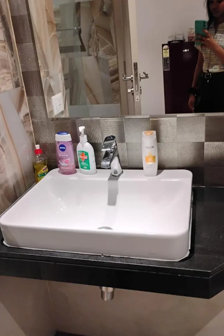 High Rise Apartment Γκουργκάον