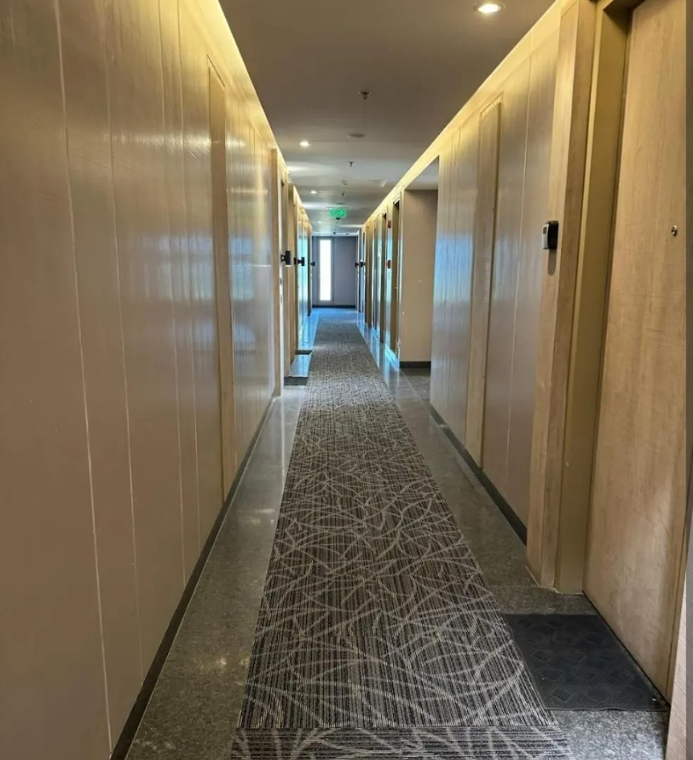 High Rise Apartment Γκουργκάον